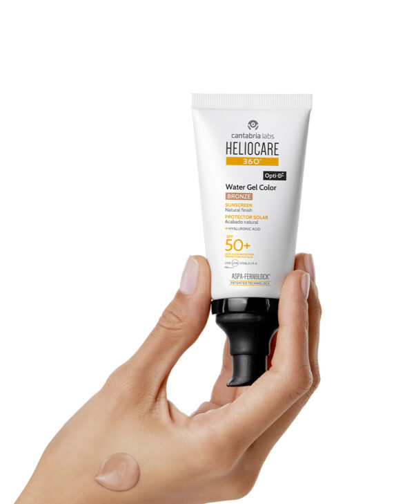 heliocare_water_gel_color_bronze_6_1.jpg heliocare_water_gel_color_bronze_6_1.jpg