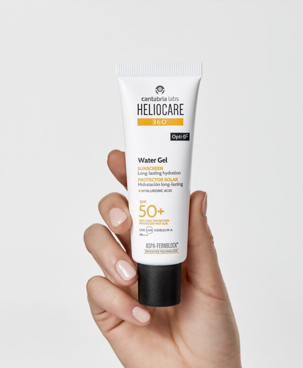 15907f07a2abac70b9b6b7c81b0c422043bd6e34_15930_heliocare_water_gel_3_ny-6 15907f07a2abac70b9b6b7c81b0c422043bd6e34_15930_heliocare_water_gel_3_ny-6